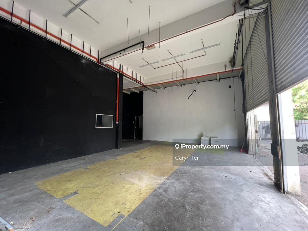 Corner Lot - Office with partition and full tiles