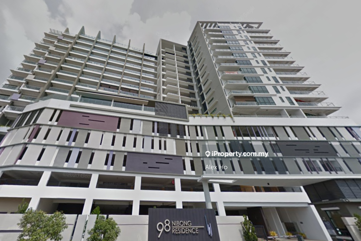 98 Nibong Residence, 1819sf, Low Density, Mid Floor, Near Queensbay