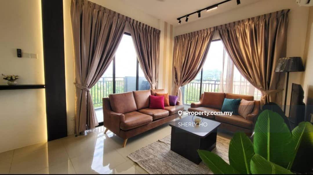 Corner Lot Fully Furnished The Cove Hillside Residence for Sale