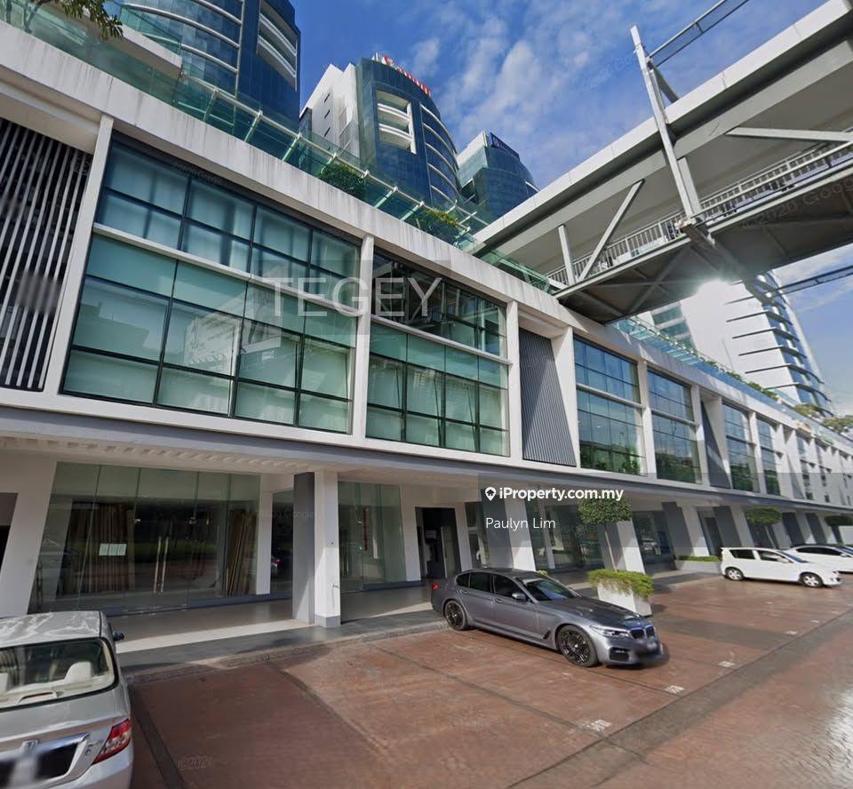 Prime Location Ground Floor Corporate Office @ Uoa Business Park 