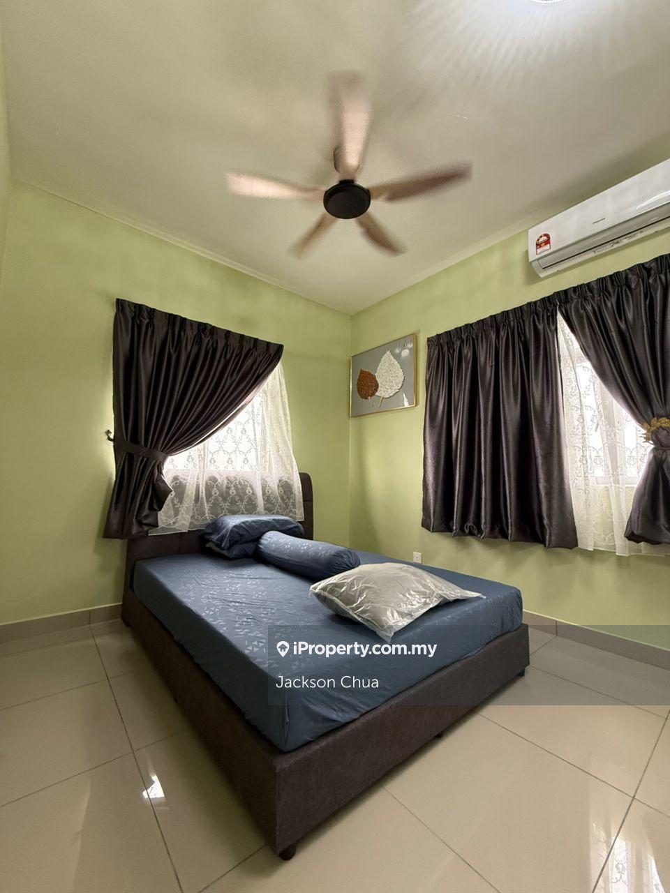 Room For Rent @ Minest Sentul Master Room