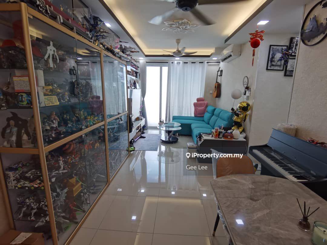 Fully Renovated unit