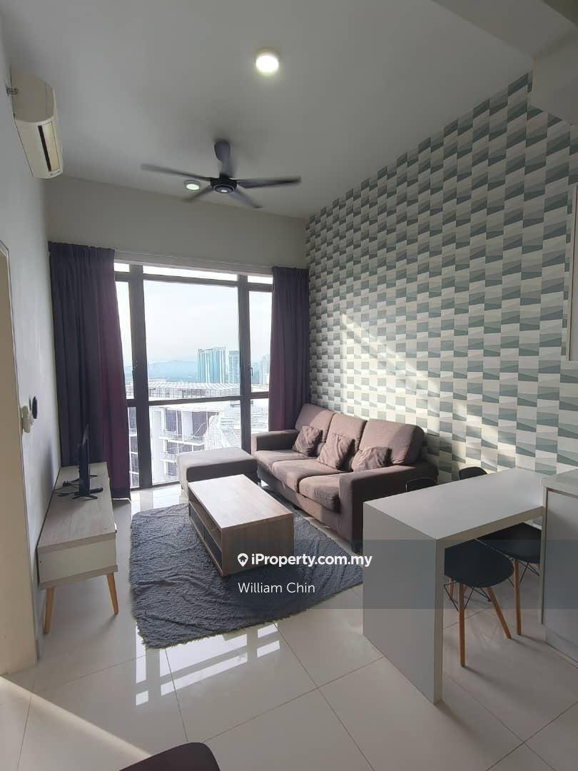 1 room fully furnished ready move in