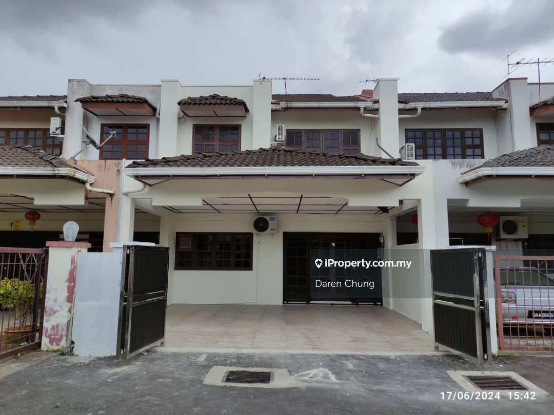 Jalan Song Tabuan Height Double Storey Terrace House For Rent
