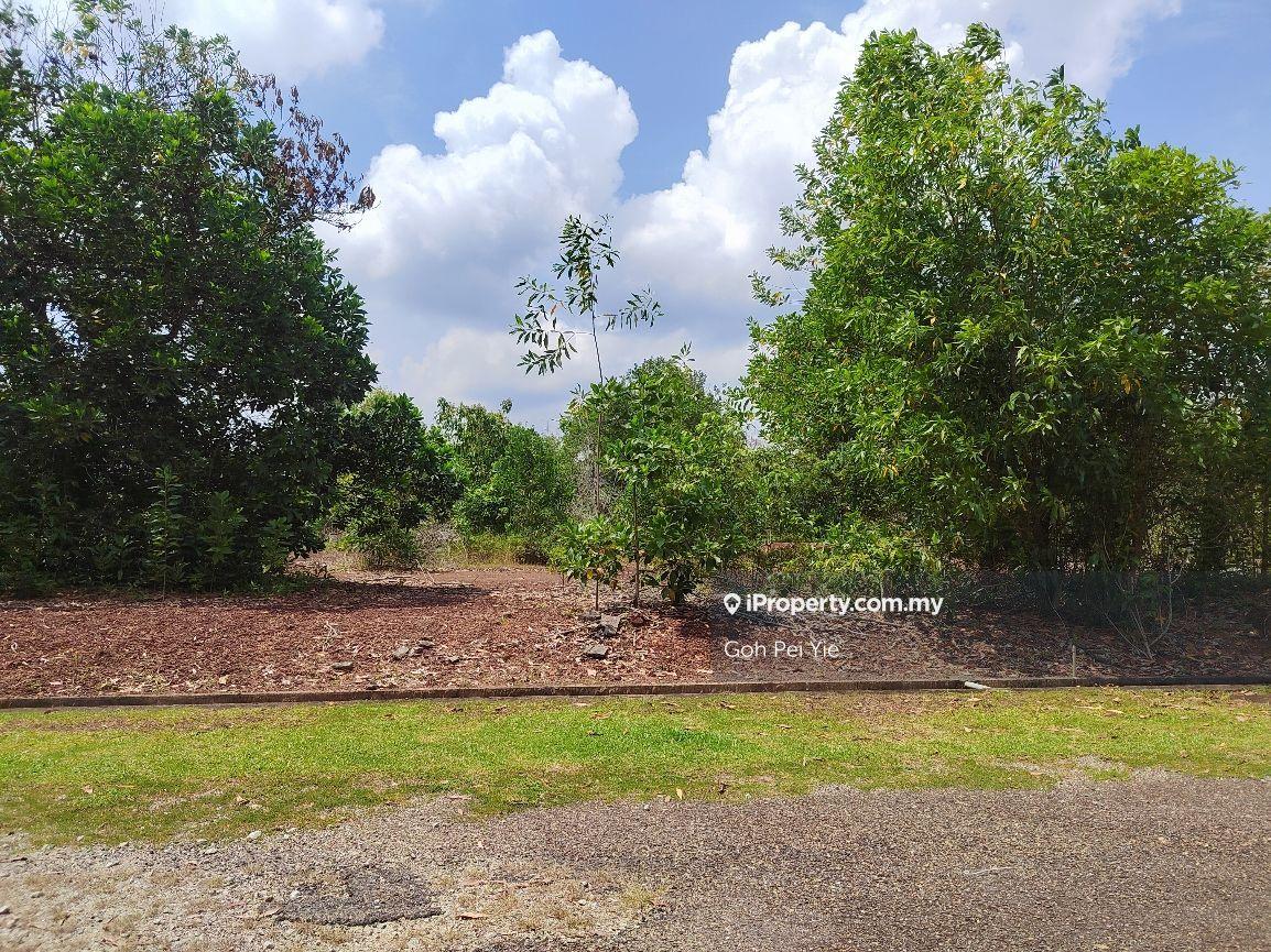 Orna Golf Resort Bungalow Land for Sale