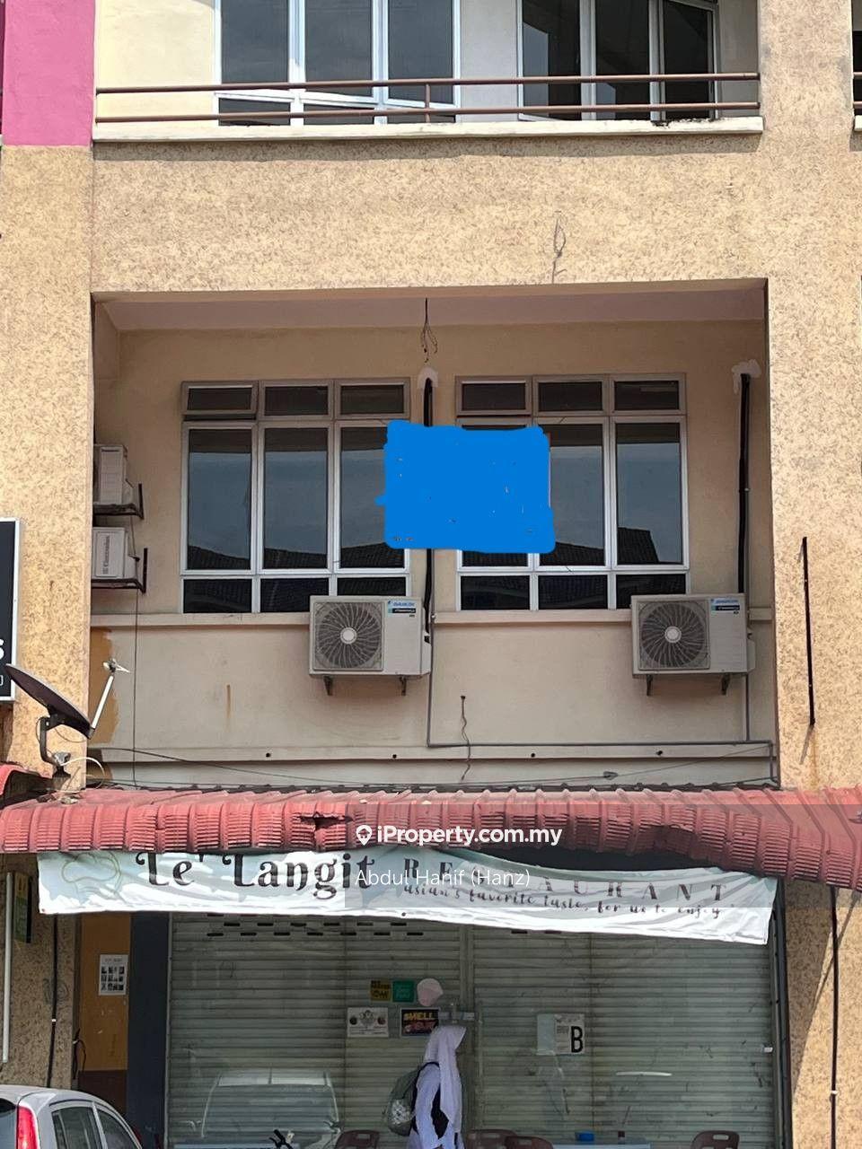 3 Storey Shop Office Jalan Kota Warisan Sepang