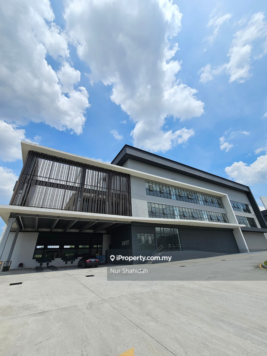 New Detached Factory in Elmina For Rent