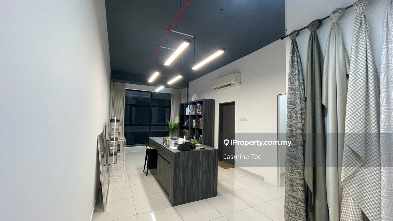 Cosy Office at 3 Towers, Jalan Ampang for Rent