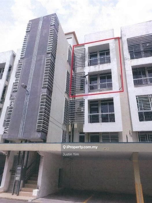 Bank lelong listing Cyberia Smart homes Condominium for Sale