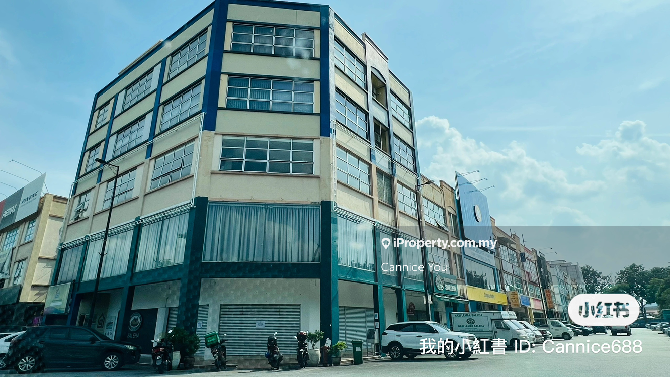 5 storey corner lot shop with lift
