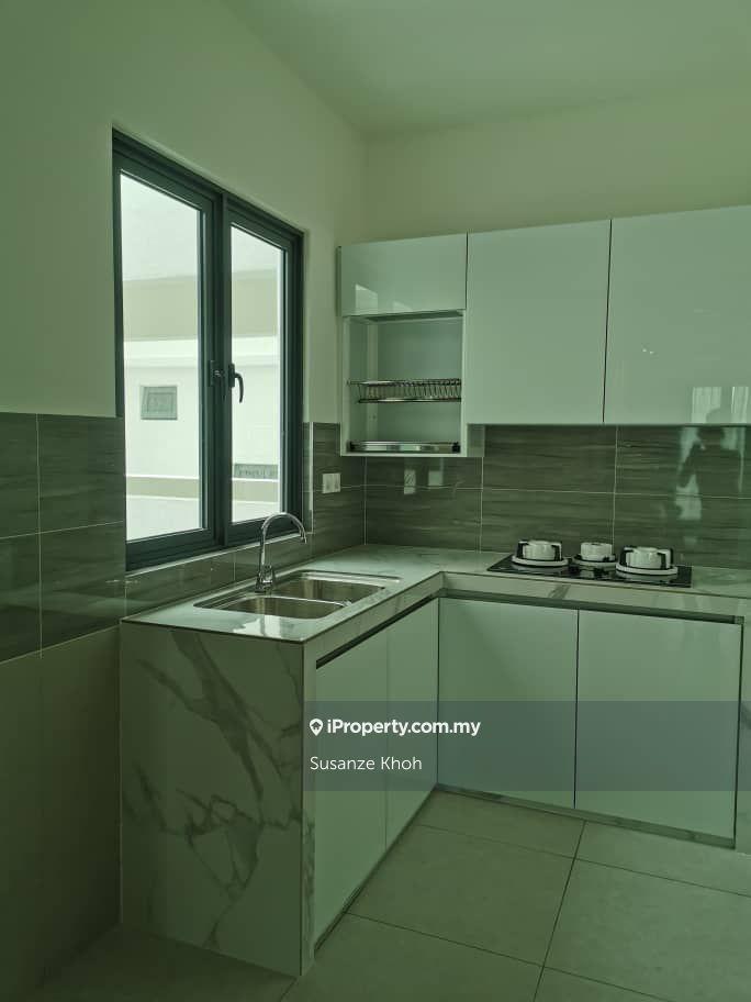 Kitchen Aircond Washing Machine Fridge