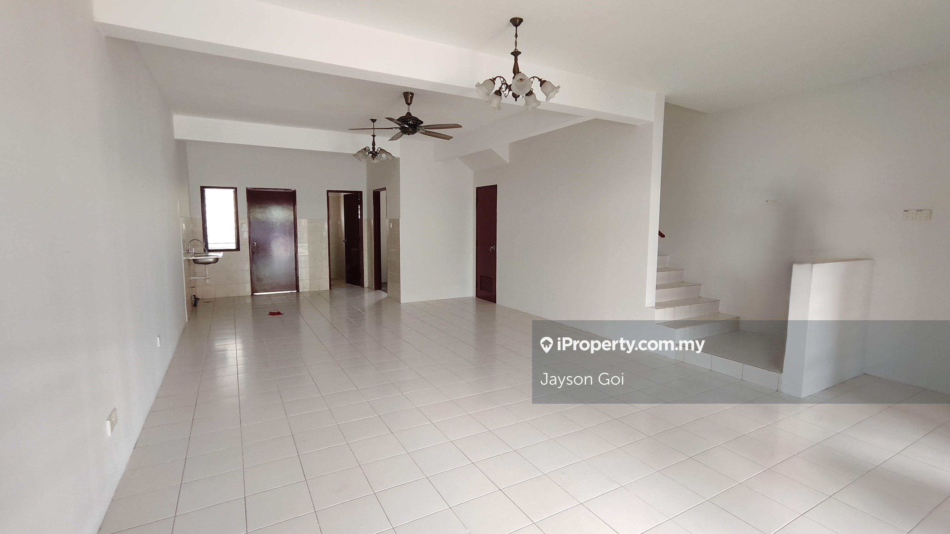 Kota Emerald, Ke 13, Rawang, 2sty House For Rent
