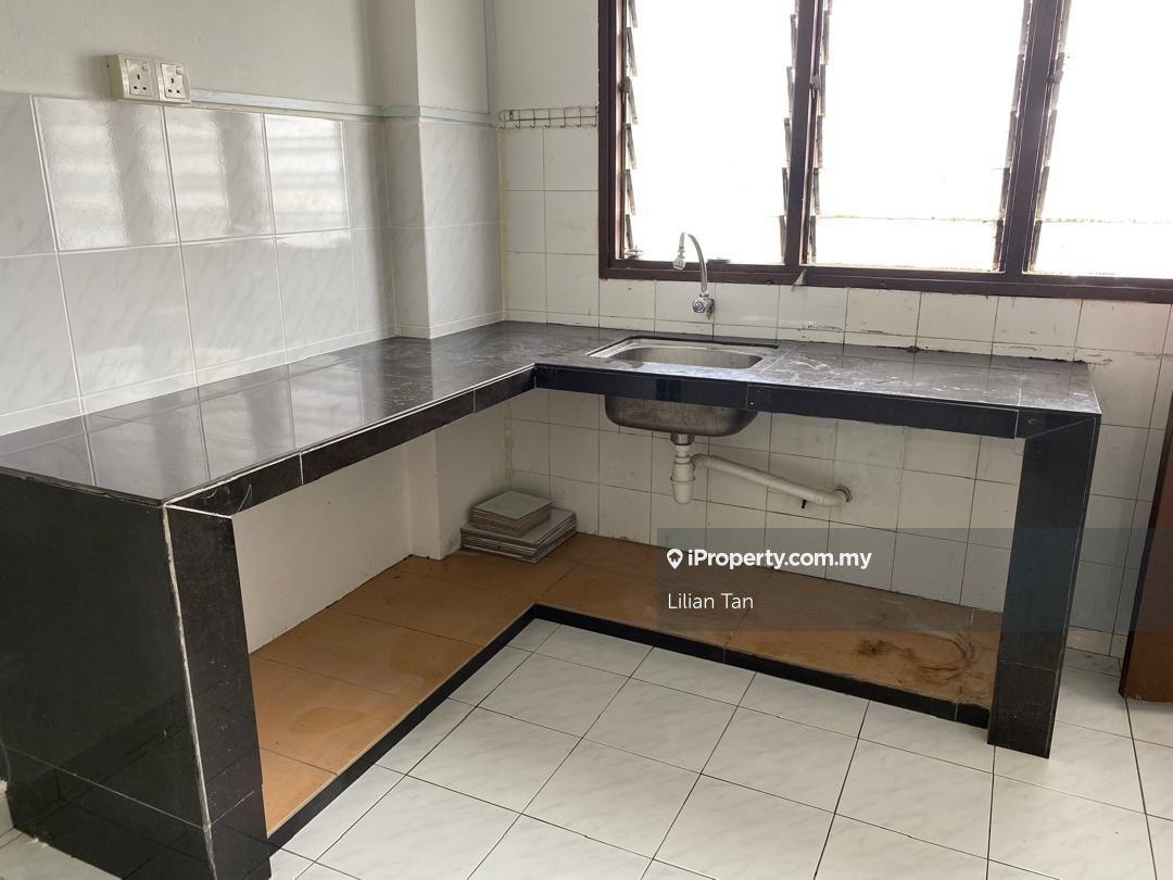 Newly painted with kitchen top