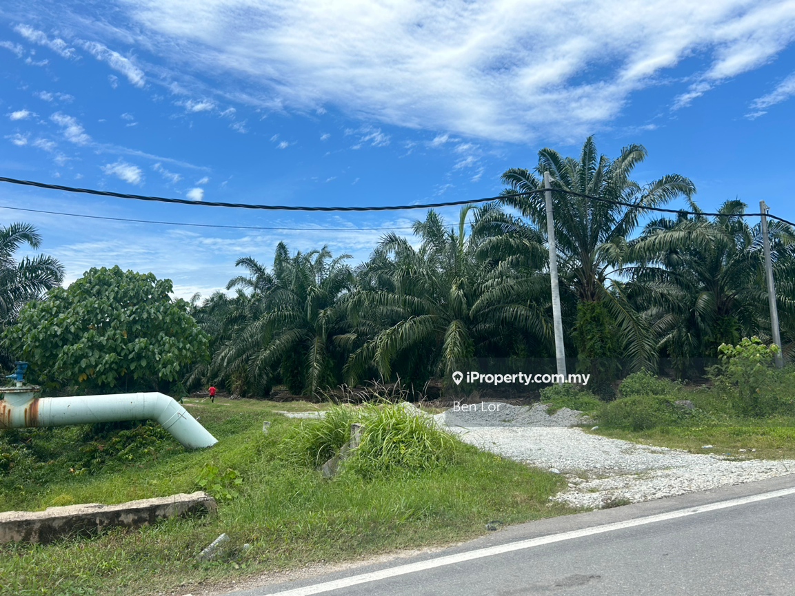 Jalan Sijangkang Utama Land
