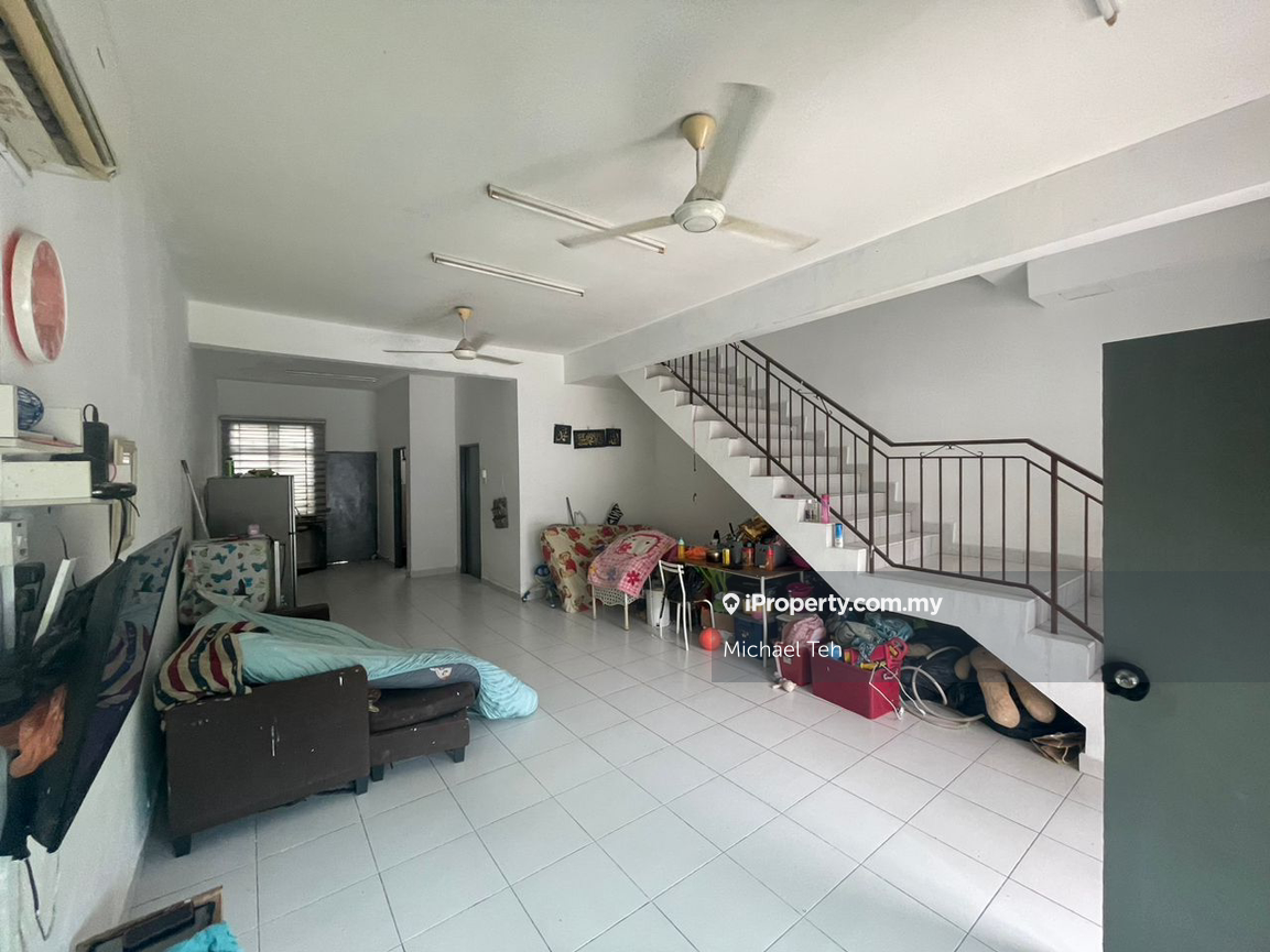 Double storey terrace house taman scientex Senai for sale