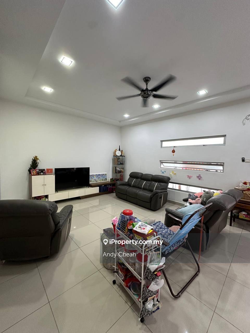 For Sale Seri Austin Cluster House 