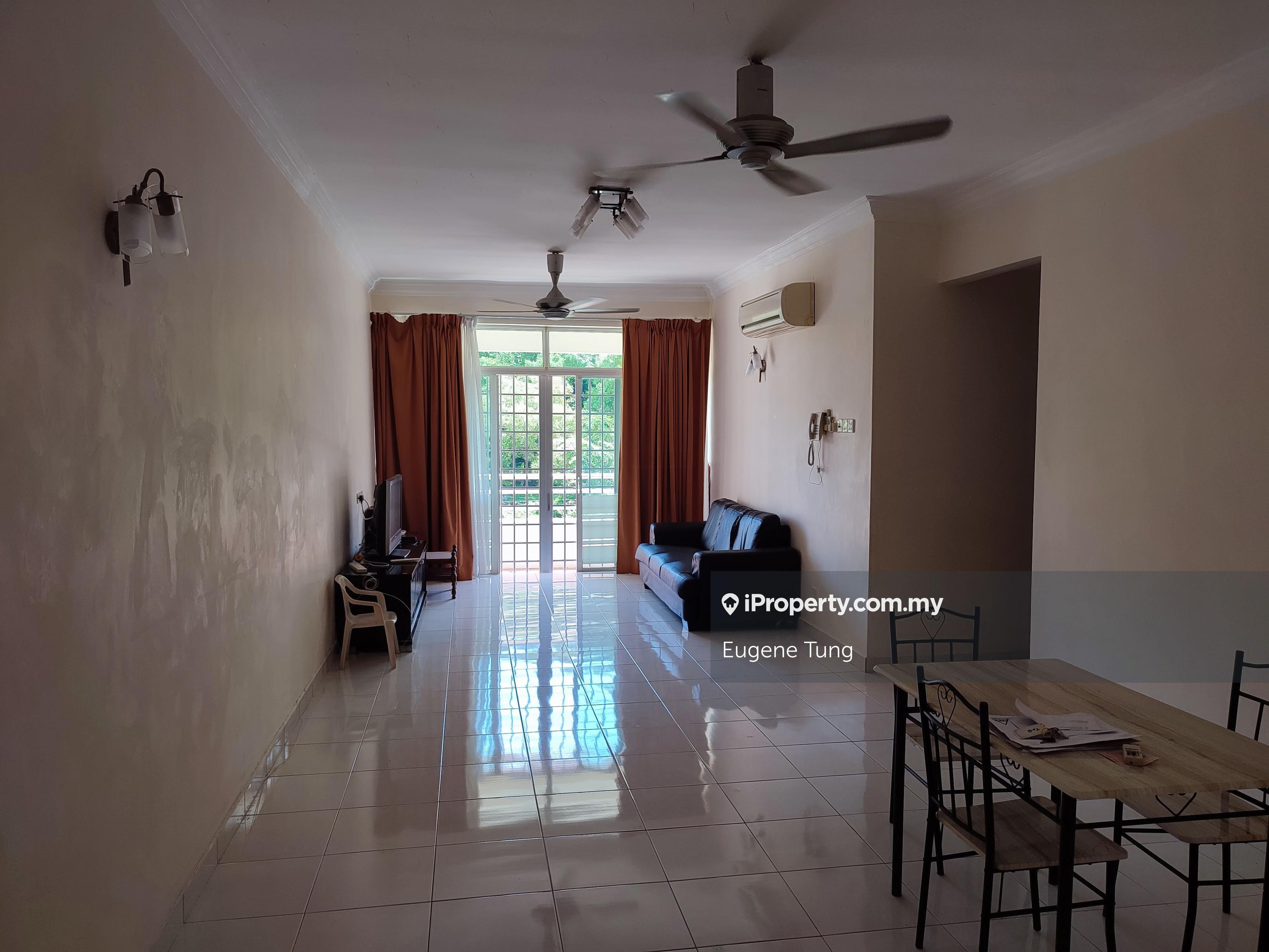 Renovated, Furnished, Mid-Floor, Tenanted, 2 Car Parks