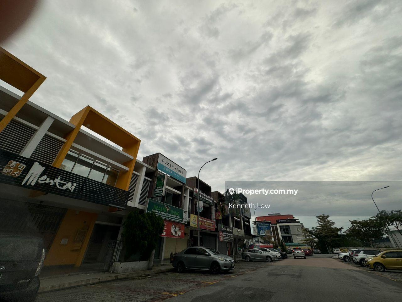 Bandar Mahkota Cheras, 2storey Shoplot, Freehold Facing Market