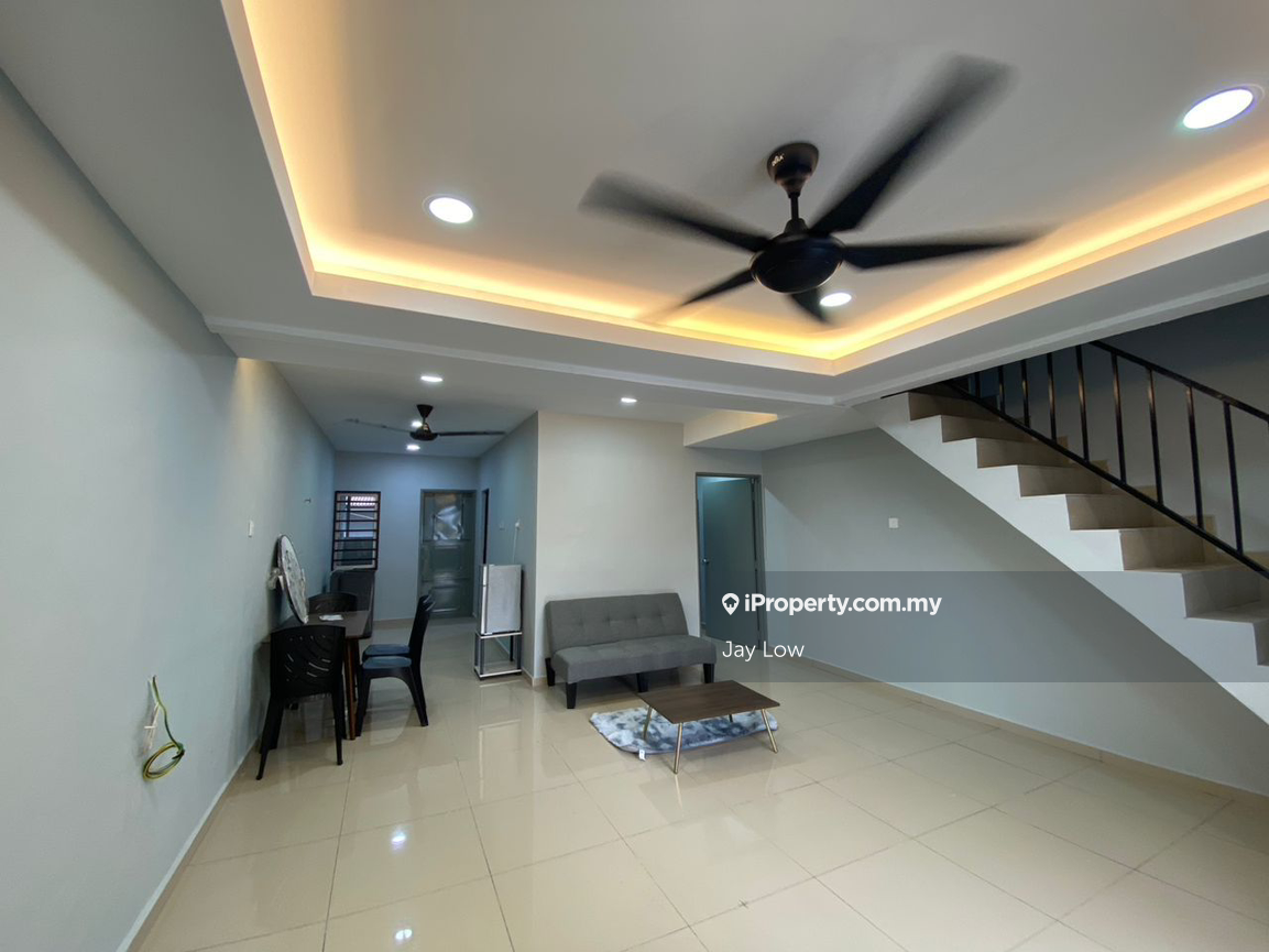 Below Bank Value Renovated Double Storey Melaka Baru Batu Berendam