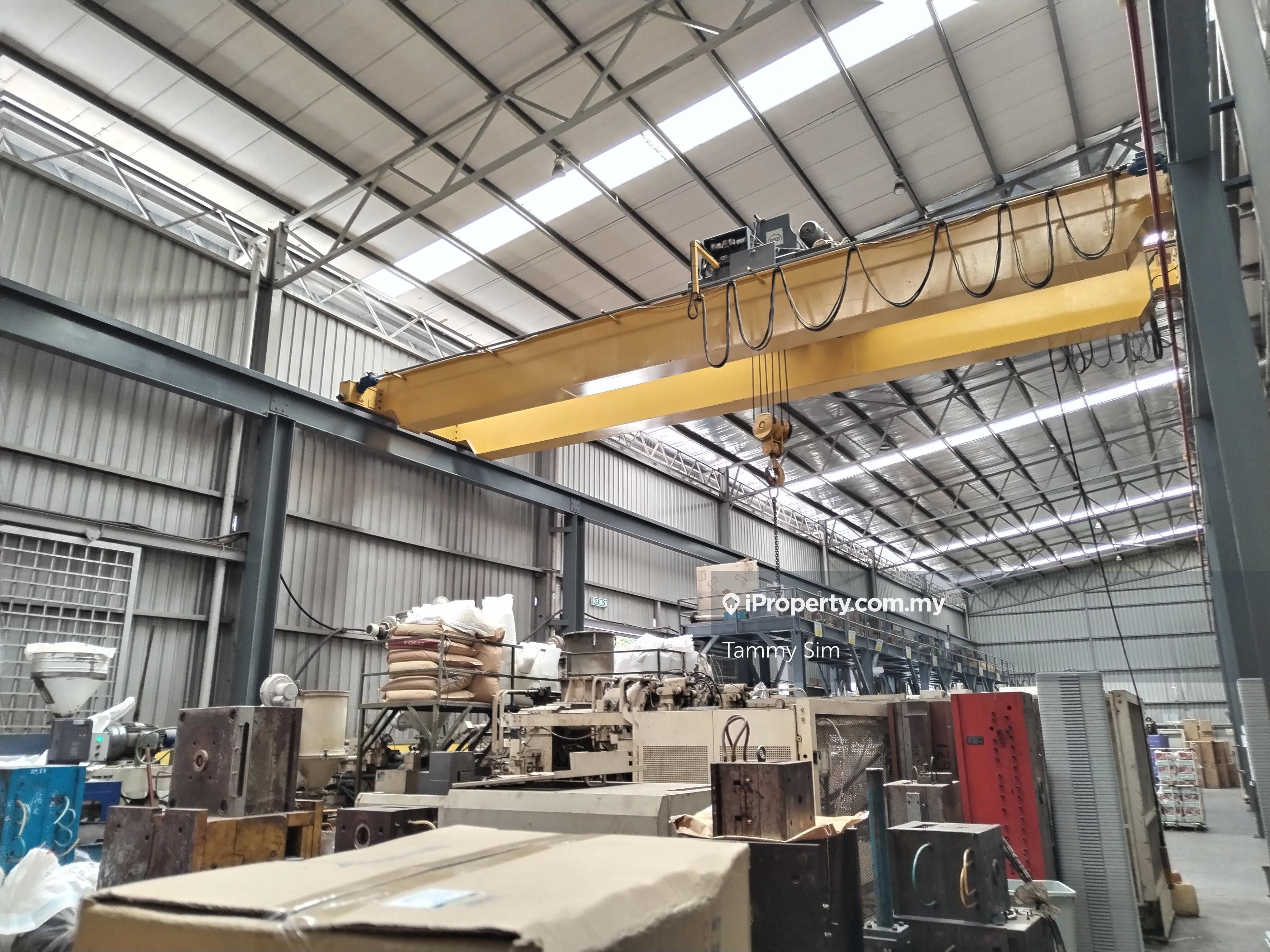 Fully Extended Semi Detached Factory For Sale