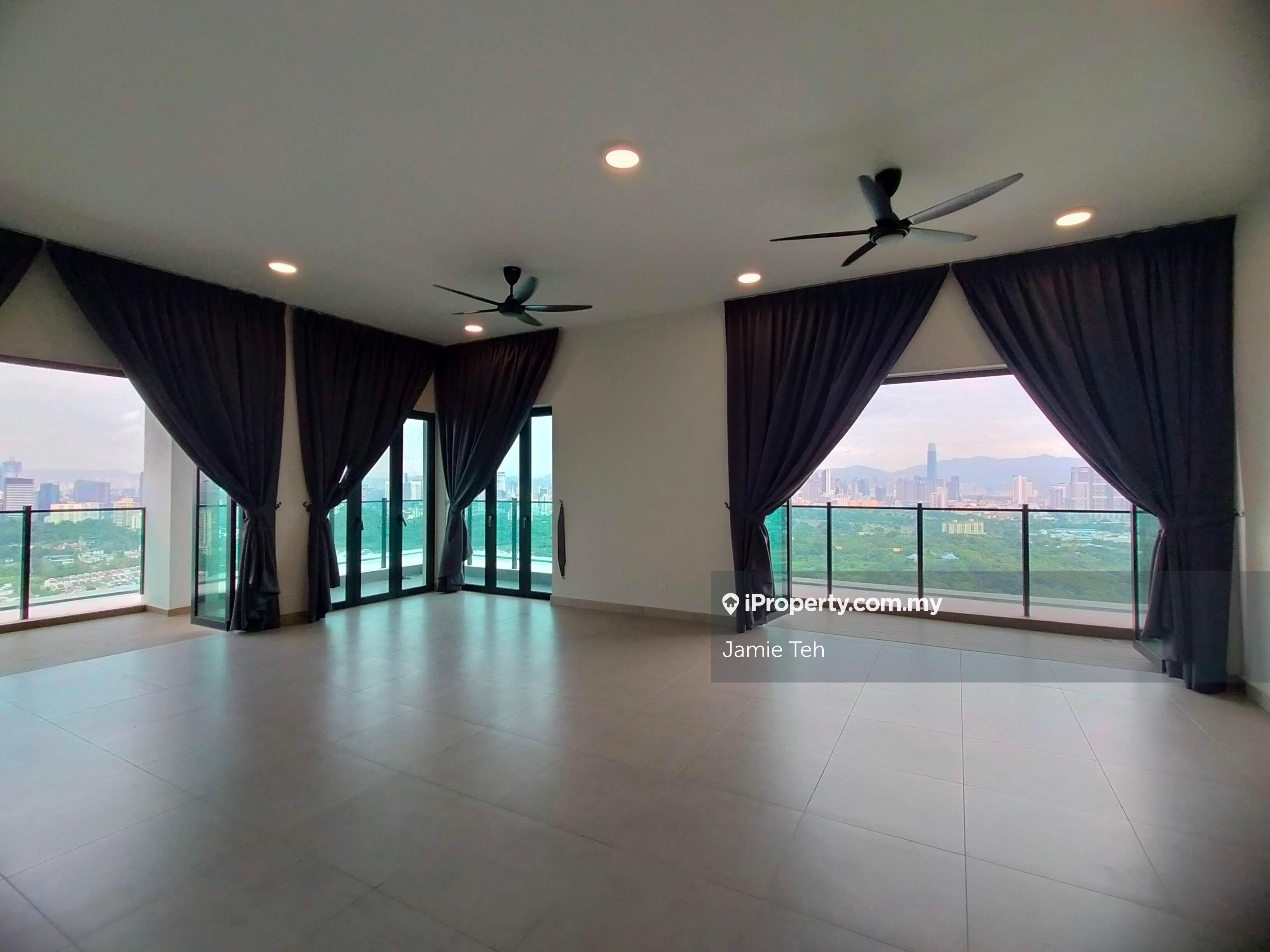 Partially Furnished Unit for Sale. L Shape Balcony Unblocked KL View