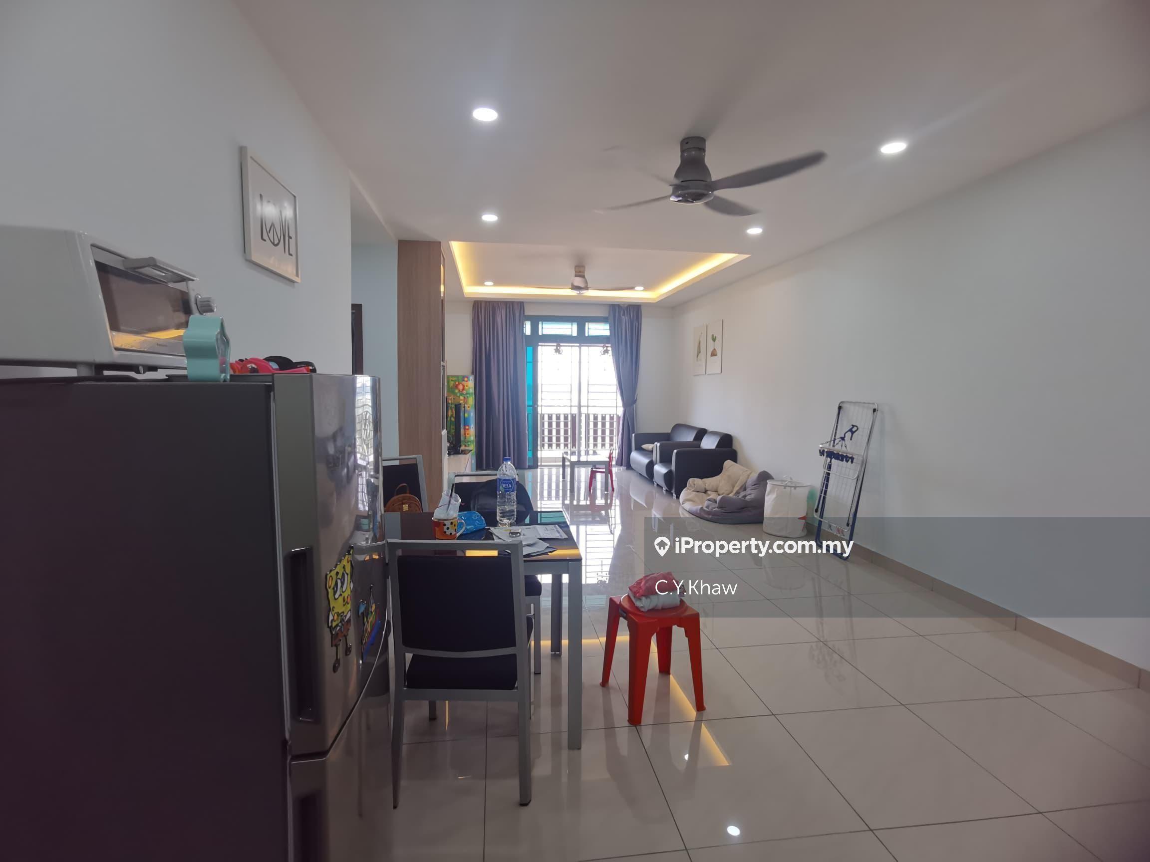 D Secret Garden Kempas Indah 2 Bedroom,2 Bathroom Fully Renovated