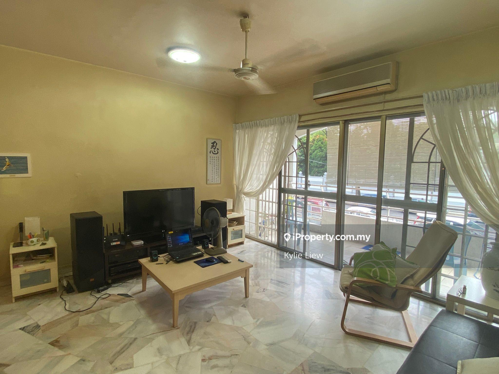 Strategic Location, Low Floor, Near to TRX & KLCC