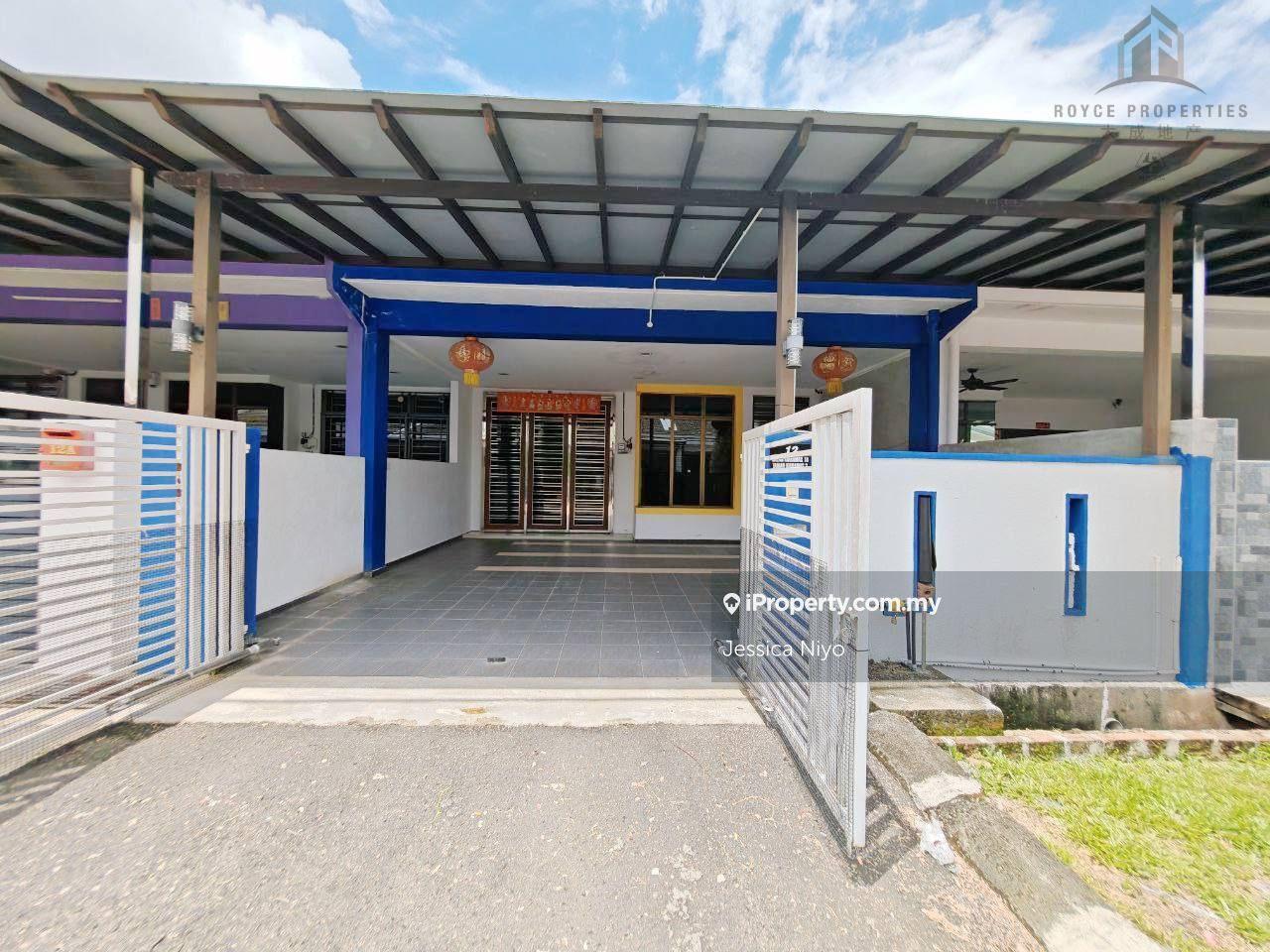 Taman Kiaramas Kluang Fully Furnished Single Storey Terrace For Rent