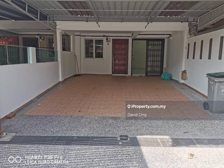 Setia indah double storey for sale good condition
