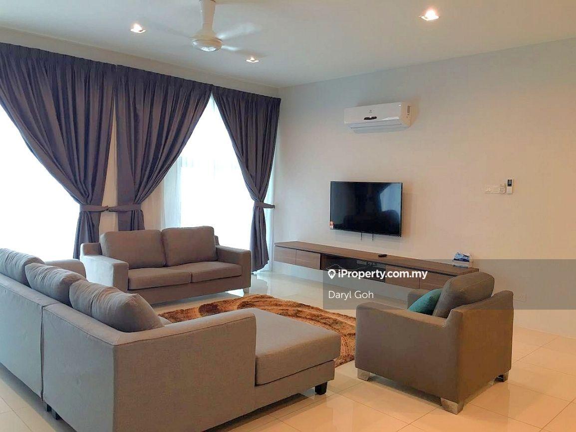 Prime area, fully renovated & furnished