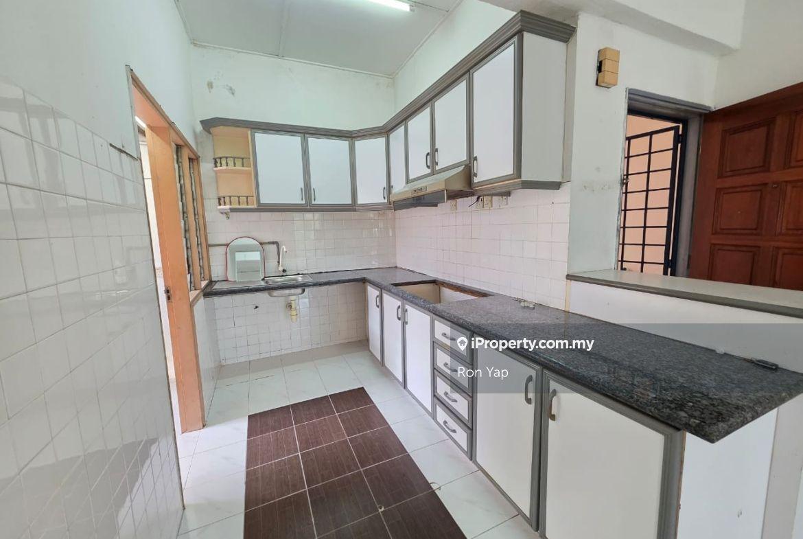 Kepong Taman Daya Ria Apartment For Sale