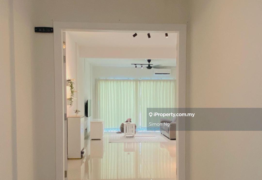 Royale Iifinity Condo @ For Rent