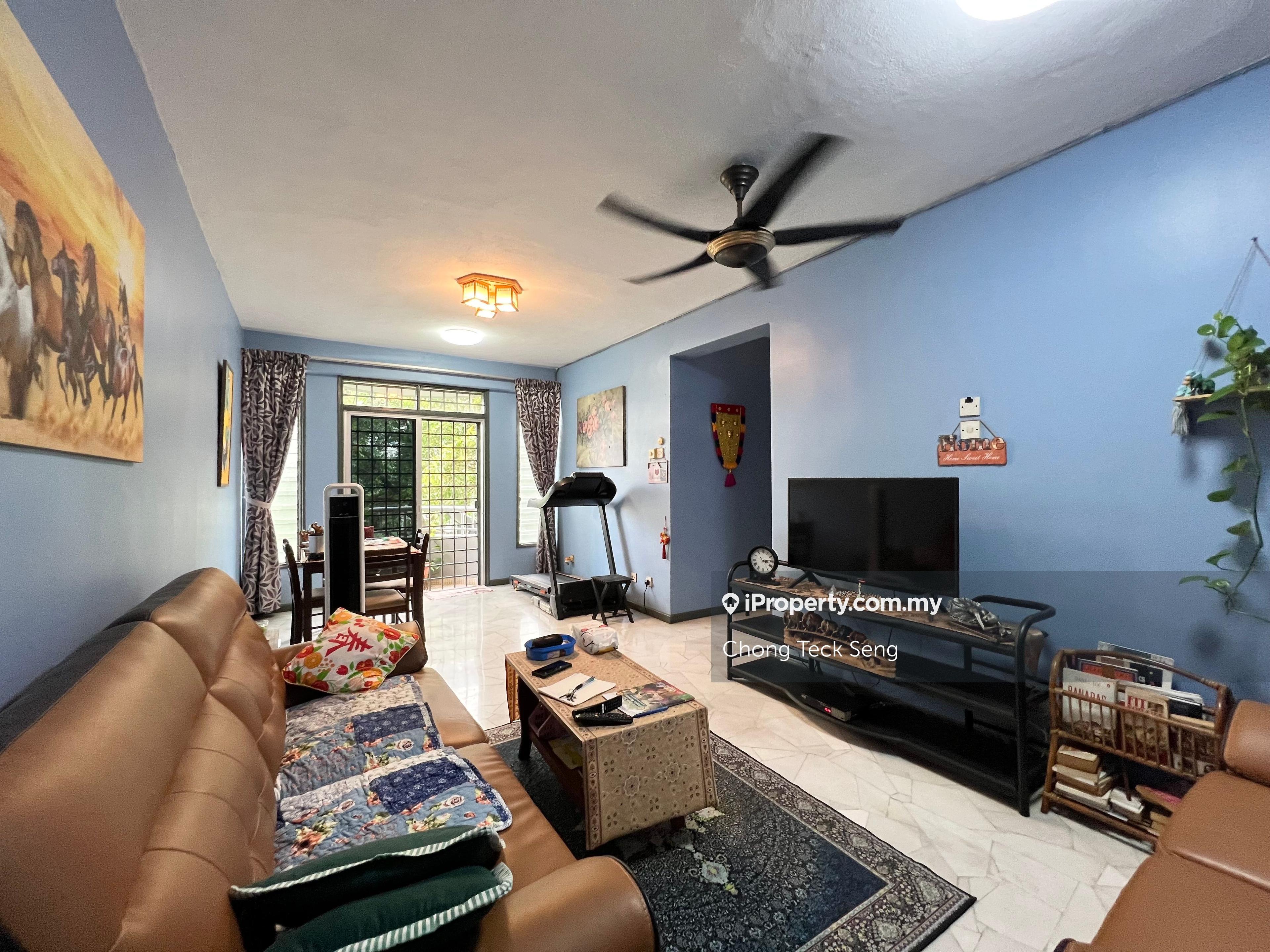 First floor unit