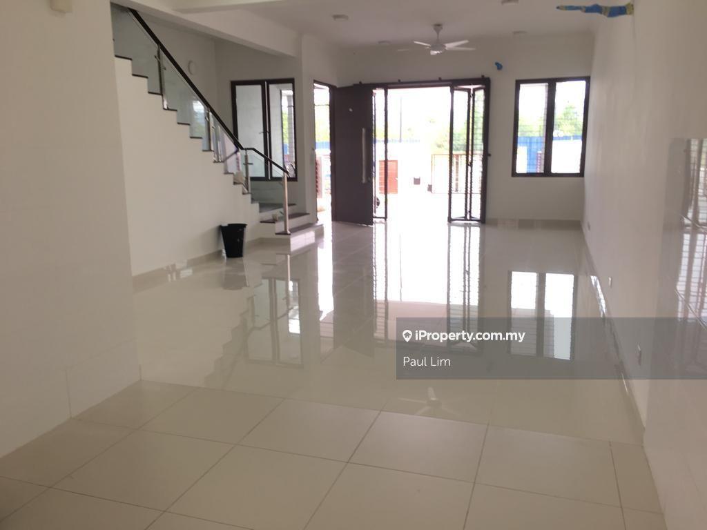 Double Storey Bandar Kinrara 8