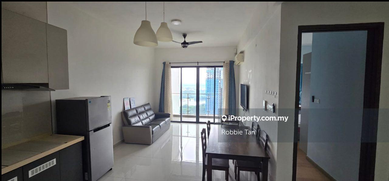 Danga bay Apartment For rent