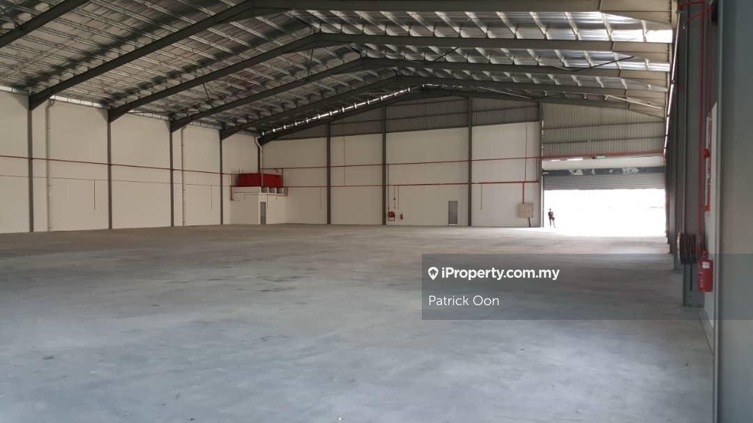 1.5 Storey Semi D Factory for Rent @ Puchong