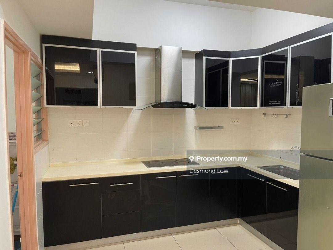 Rare in market, Renovated, Fully Furnished, 1 Carpark 