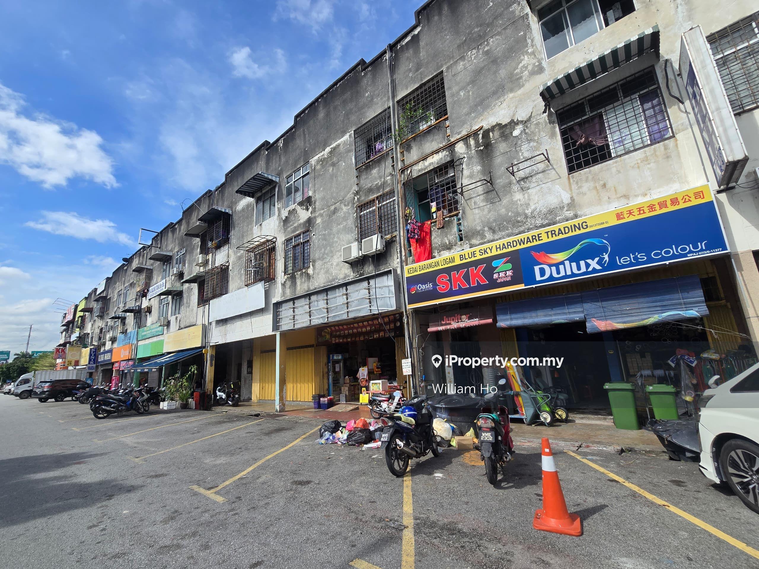 High Roi 6 % Tenanted Mature Area Beside Mrr2 Highway Lotus
