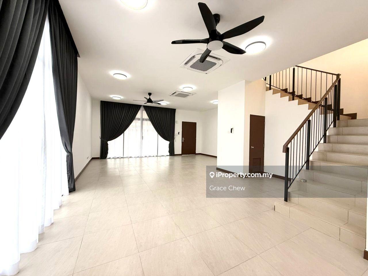 2 Storey Terrace House at Aurora Sentral Iskandar Puteri for Rent 