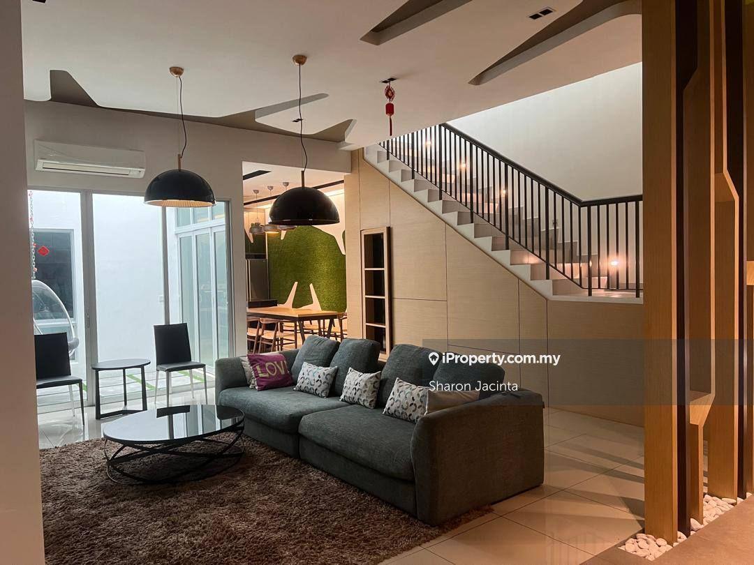 Rimbun Vista, S2 Heights - Double Storey Superlink for Sale!!