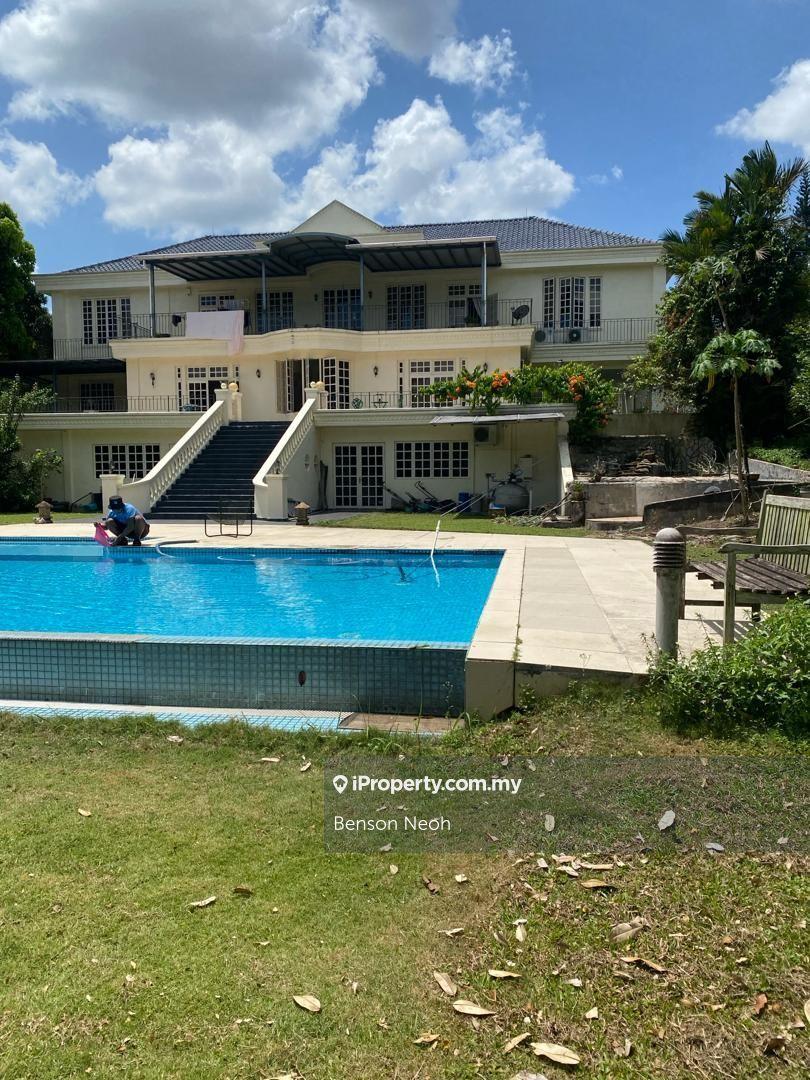 Leisure Farm Bungalow house for Sale