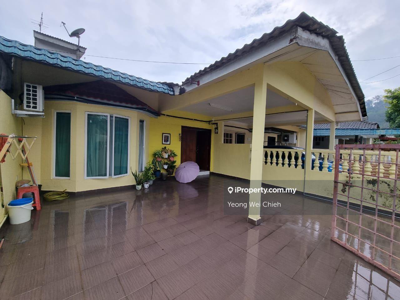 Taman Bunga Raya Bukit Beruang Single Storey Terrace Ayer Keroh