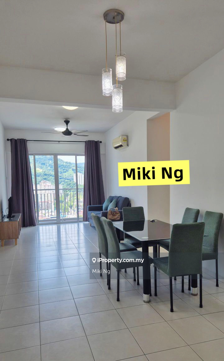 Golden Triangle 3 Rooms Nice Condition , Ready Unit 