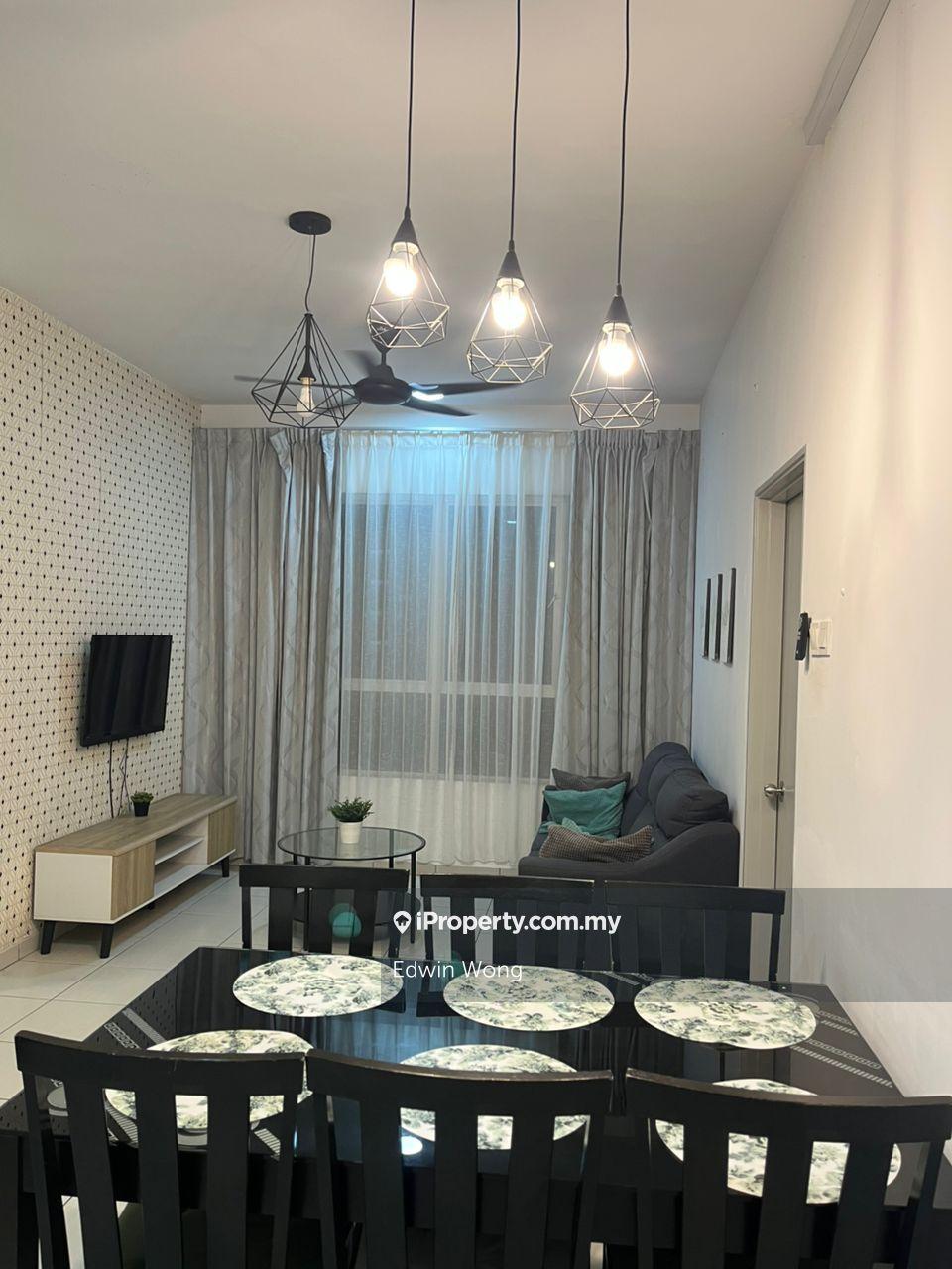 The Zizz Fully Furnished 3 room 2 bath 1 cp Move in Ready