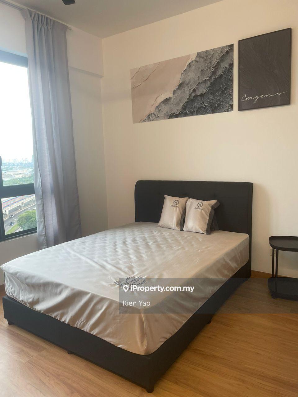 East Parc Fully Furnished for rent