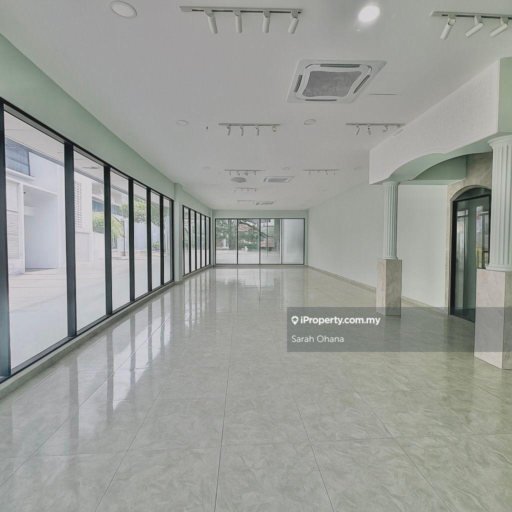 Cyberjaya CBD Double Storey Shop for Rent Near Dpulze