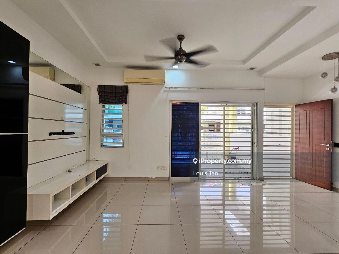 Corner unit with garden