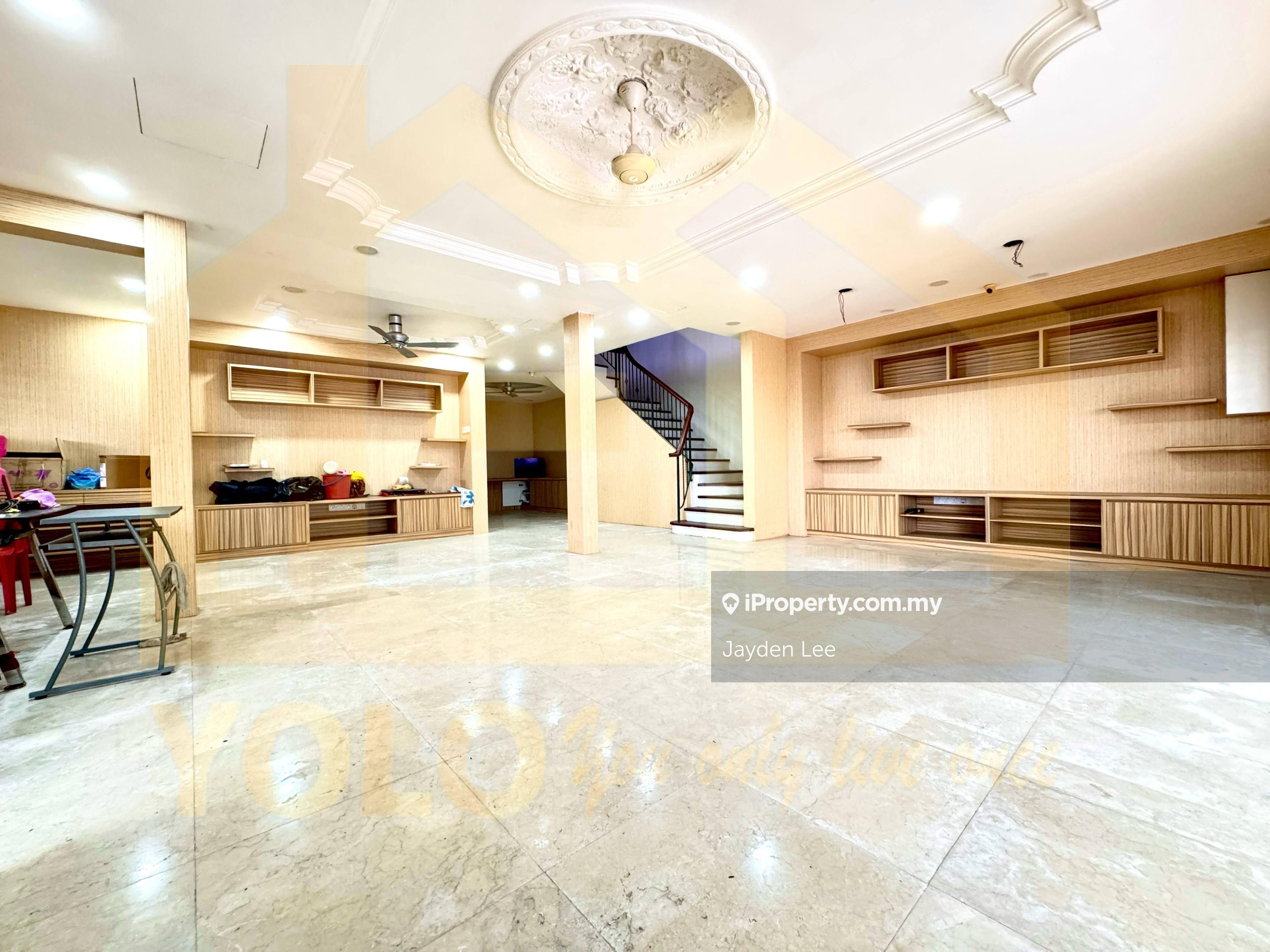 Fully Renovation Corner 2 Sty Taman Wawasan 4 Pusat Bandar Puchong