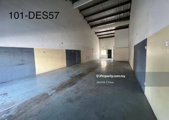 Value buy Bandar Botanic Klang 1sty shoplot tenanted freehold sale