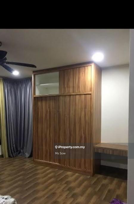 The Reach limited unit for rent